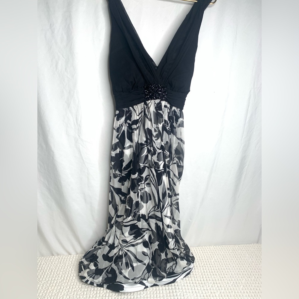 Size 10 Donna Ricco Dress